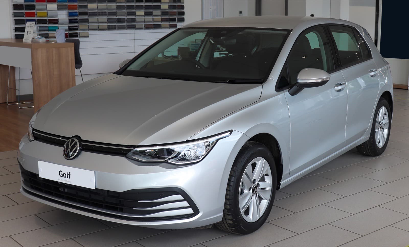 Volkswagen Golf — 9
