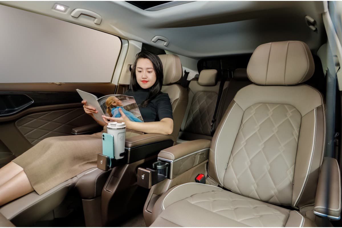 200 chiếc VW Viloran và tiềm năng phân khúc MPV hạng sang