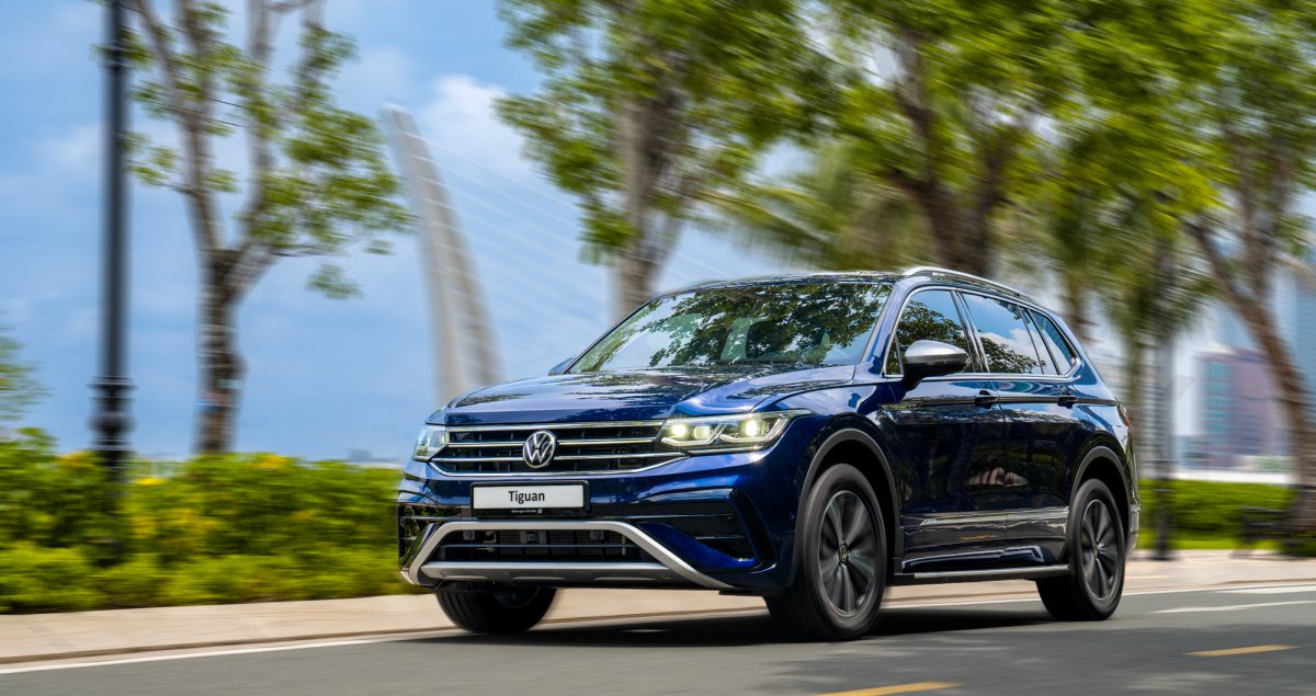 Volkswagen Tiguan — 2
